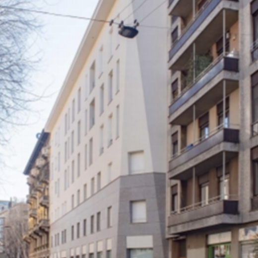 MILANO – Via De Amicis: l’angolo che riqualifica il palazzo